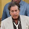 Al Pacino, avec un look normal, sur le tournage du biopic de Phil Spector le 2 août 2011 à Long Island