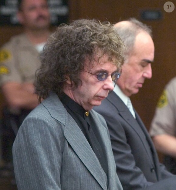 Le vrai Phil Spector en 2004 au tribunal