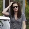 Kristen Stewart a provoqué un accident de voiture mineur, à Los Angeles. Juillet 2011