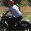 David Beckham s'offre une virée en solo et à moto ! Los Angeles, 19 juillet 2011