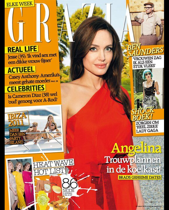 La plantureuse Angelina Jolie en couverture du Grazia NL de juillet 2011.