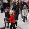 Angelina Jolie et ses filles Zahara et Shiloh en décembre 2010 à New York