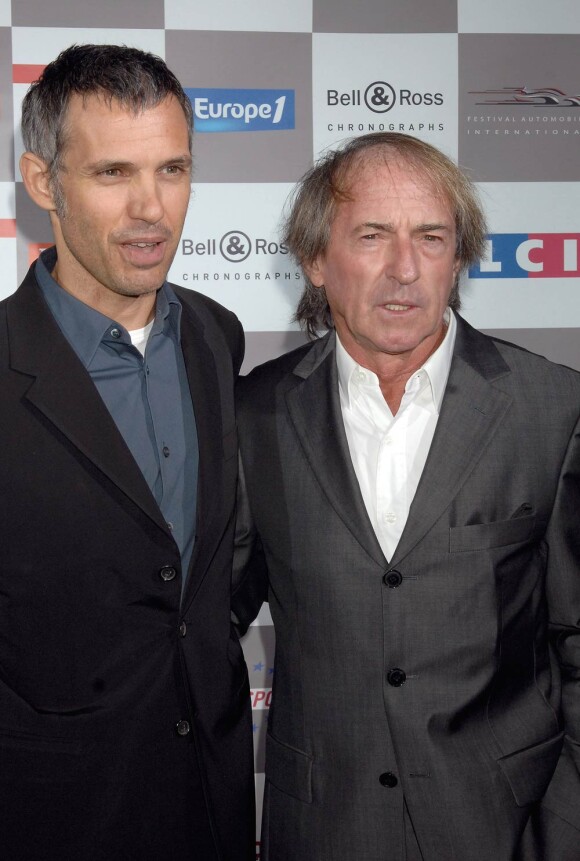 Pierre Landereau, forte figure du sport automobile et du Dakar notamment, est mort dimanche 14 août 2011 lors de son footing quotidien. De nombreux amis au sein du monde du sport automobile sont en deuil, notamment son très proche Jacques Laffite.