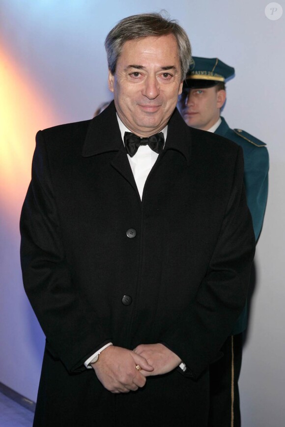 Pierre Landereau, forte figure du sport automobile et du Dakar notamment, est mort dimanche 14 août 2011 lors de son footing quotidien. De nombreux amis au sein du monde du sport automobile sont en deuil, à l'instar de Jean-Louis Moncet, monsieur F1 deTF1.