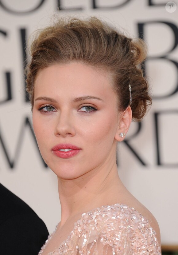 L'actrice Scarlett Johansson était splendide sur le tapis rouge des derniers Golden Globes. Beverly Hills, le 16 janvier 2011.