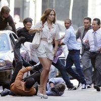 Jennifer Lopez : Grâce à son sex-appeal, tous les hommes tombent à ses pieds
