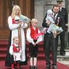 Le 17 mai 2006 lors de la Fête nationale à Asker, avec Ingrid, Marcus et Sverre.
Le 25 août 2011, le prince héritier Haakon de Norvège et la princesse Mette-Marit doivent célébrer leurs noces d'étain : 10 années d'un mariage et d'un amour parfaitement sereins, après des débuts controversés...