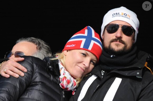 Mars 2011, coupe du monde de ski à Oslo.
25 août 2001 - 25 août 2011 : 10 ans de mariage pour le prince héritier Haakon de Norvège et la princesse Mette-Marit...