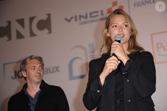 Virginie Efira présente l'avant-première du film Mon pire cauchemar au festival du film francophone d'Angoulême le 27 août 2011