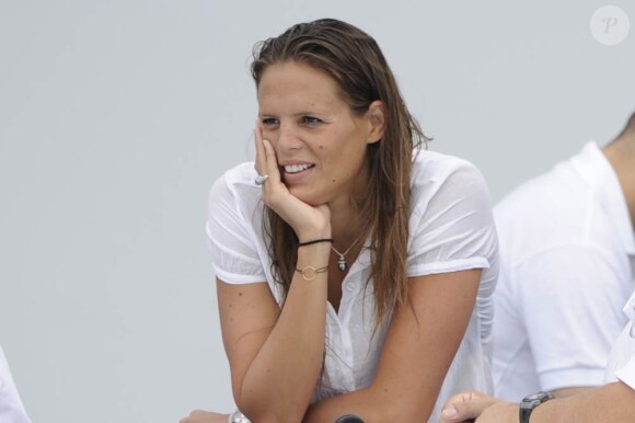 Laure Manaudou et Camille Lacourt, réunis en stage à Val d'Isère fin août 2011, se sont bien trouvés, pour faire face aux journalistes...