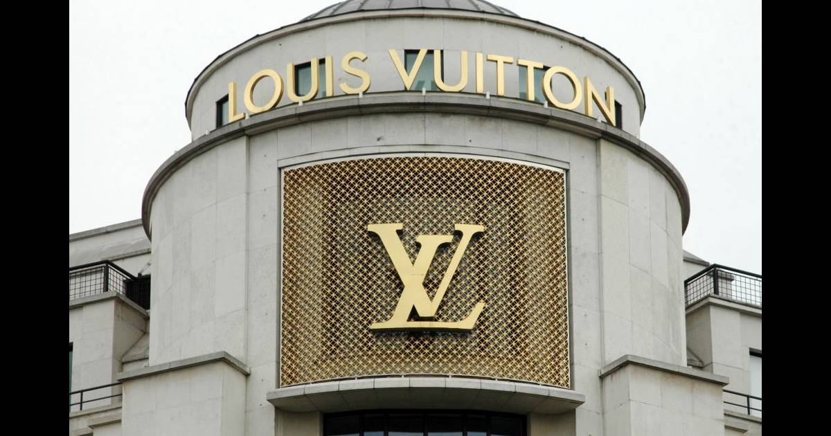 louis vuitton boutique paris