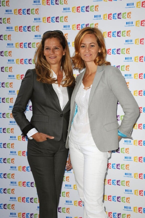 Guilaine Chenu et Françoise Joly lors de la conférence de presse annuelle de France Télévisions à Paris le 31 août 2011