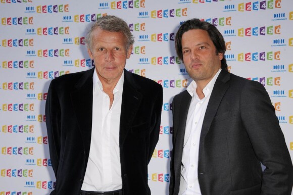 Patrick Poivre d'Arvor et son fils Arnaud Poivre d'Arvor lors de la conférence de presse annuelle de France Télévisions à Paris le 31 août 2011