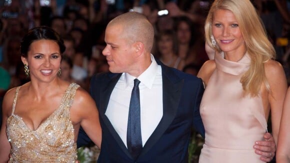 Venise 2011: Somptueuse Gwyneth Paltrow, blagueuse avec Matt Damon et son épouse