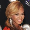 La chanteuse Beyoncé Knowles, dans une longue robe Lanvin, a révélé sa grossesse au monde lors des derniers Video Music Awards. Los Angeles, le 28 août 2011.