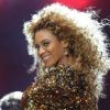 La bête de scène Beyoncé Knowles a illuminé le festival de Glastonbury, sous les yeux de son mari et de sa grande amie Gwyneth Paltrow. Glastonbury, le 26 juin 2011.