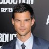 Le charmant Taylor Lautner à l'avant-première d'Identité secrète à Los Angeles, le 15 septembre 2011