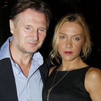 Liam Neeson heureux au bras de sa compagne Freya à Paris