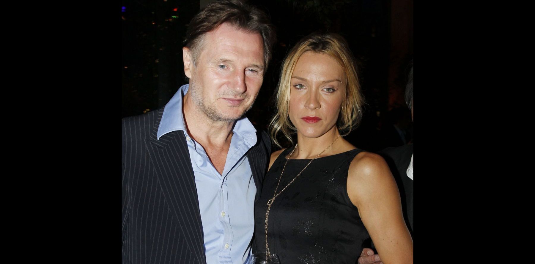 Liam Neeson Et Sa Nouvelle Compagne 2017 Liam Neeson heureux au bras de sa compagne Freya à Paris - Purepeople