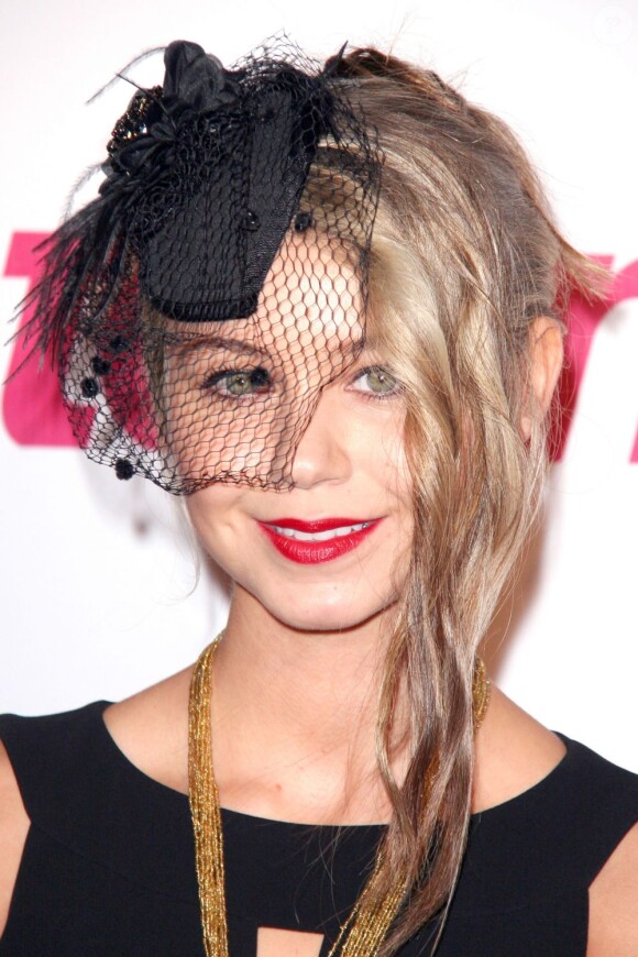 Aimee Teegarden lors de la soirée Teen Vogue à Los Angeles le 25 septembre 2011