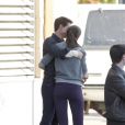 Katie Holmes et Tom Cruise n'hésitent pas à se chamailler comme des ados sur le tournage de son film One Shot à Pittsburgh le 7 octobre 2011
