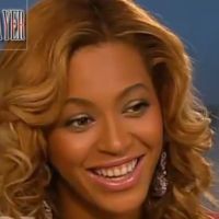 Beyoncé affiche son ventre arrondi et dévoile la date de son accouchement