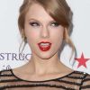 Taylor Swift présente son parfum Wonderstruck à New York, le 13 octobre 2011.