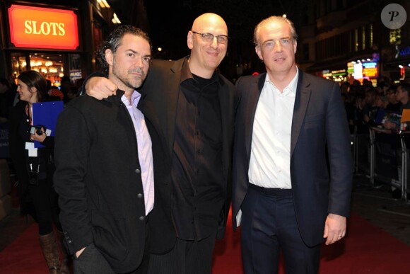 Woody Harrelson, avec le producteur Lawrence Inglee et le réalisateur Oren Moverman, défendait le 15 octobre 2011, au BFI Film Festival à Londres, Rampart, un film qui s'annonce âpre et explosif sur un des plus gros scandales de la police de Los Angeles.