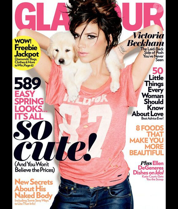Victoria Beckham dévoile son côté décontracté, visible au look arboré sur la couverture de Glamour. Mars 2010.