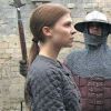 Clémence Poésy et Liam Cunningham dans le film Jeanne captive