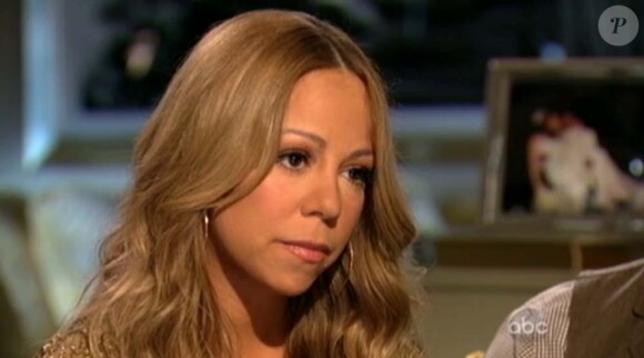 Mariah Carey évoque sa fausse couche, avant d'avoir la joie d'attendre ses jumeaux, avec Barbara Walters pour l'émission 20/20 sur ABC, le 21 octobre 2011.