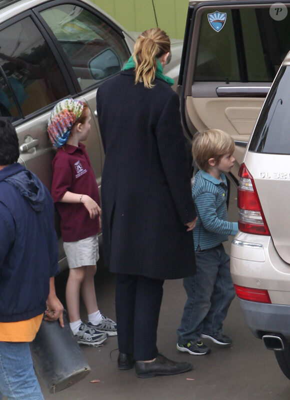 Phinnaeus et Henry, les fils de Julia Roberts le 19 octobre 2011 à Los Angeles