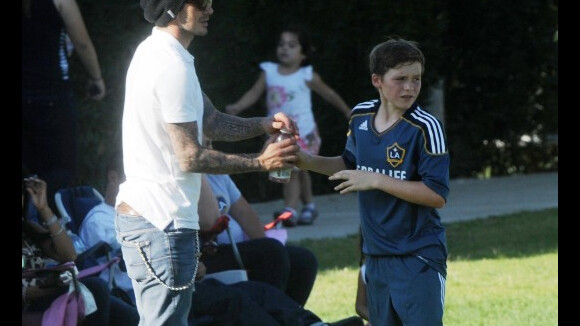 David Beckham totalement fan de ses fils, futurs footballeurs... Harper aussi !