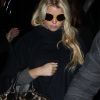 Jessica Simpson laisse entrevoir sa baby bump pour la première fois, à New York, le lundi 24 octobre 2011.