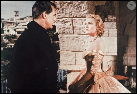 Cary Grant et Grace Kelly dans La main au collet.