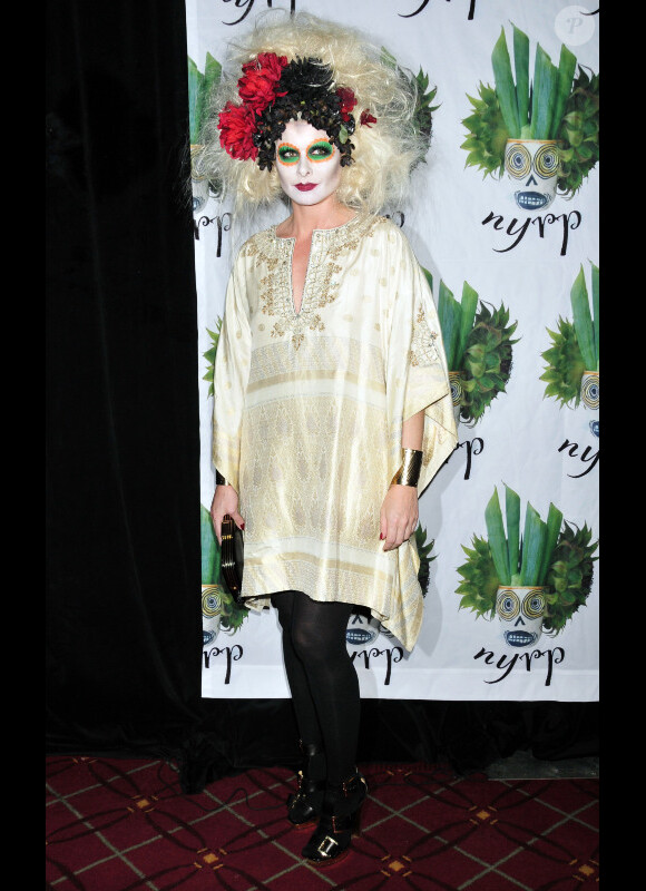 Debra Messing lors du gala d'Halloween au profit du New York restoration project de Bette Midler à New York le 28 octobre 2011 