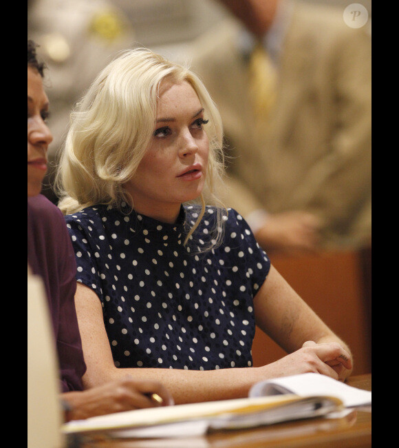 Lindsay Lohan a été condamnée à une peine de prison ferme, lors de son passage au tribunal de Los Angeles, le mercredi 2 novembre 2011.