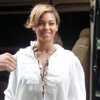 Beyoncé : Bien enceinte, elle se reprend côté style mais reste toujours perchée