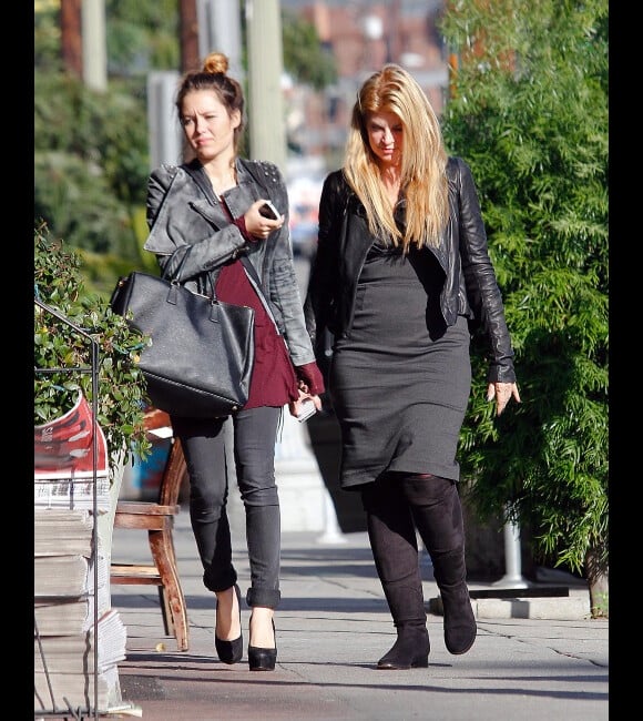 Kirstie Alley et sa fille Lillie Price passent un moment complice à Los Angeles, le 4 novembre 2011