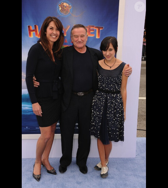 Susan Schneider, Robin Williams et Zelda Williams à l'avant-première de Happy Feet 2 à Los Angeles, le 13 novembre 2011.