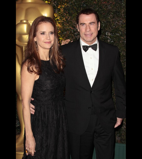 John Travolta et Kelly Preston au dîner des Oscars à Los Angeles, le 12 novembre 2011.