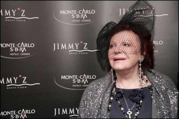 La célèbre discothèque de Monaco, le Jimmy'z, fête ses 40 ans d'existence. Un lieu que Régine a dirigé pendant de nombreuses années. Elle fête ici ses 80 ans, en 2010.