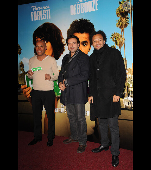Denis Maréchal, Bruno Salomone et Fabrice Eboué lors de l'avant-première du film Hollywoo à Paris le 21 novembre 2011