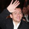 Dany Boon arrive sur le plateau de Champs-Elysées, le mardi 22 novembre 2011 à Paris.