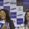 Venus Williams et sa soeur Serena le 22 novembre 2011 à Bogota en Colombie