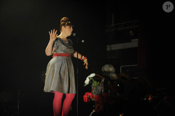 Luce se produit sur la scène du Trianon, à Paris, le vendredi 25 novembre 2011.