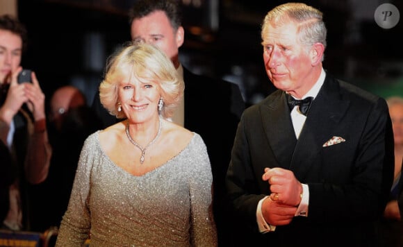 Le prince Charles et sa femme Camilla à l'avant-première de Hugo Cabret, le 28 novembre 2011 à Londres.