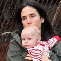 Jennifer Connelly et Paul Bettany : leur bébé Agnes dévoile sa jolie bouille