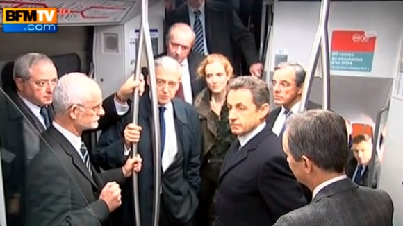 Nicolas Sarkozy : Le jeune papa prend le RER et surprend les passagers !