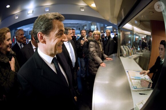 Nicolas Sarkozy dans le RER A le 5 décembre 2011